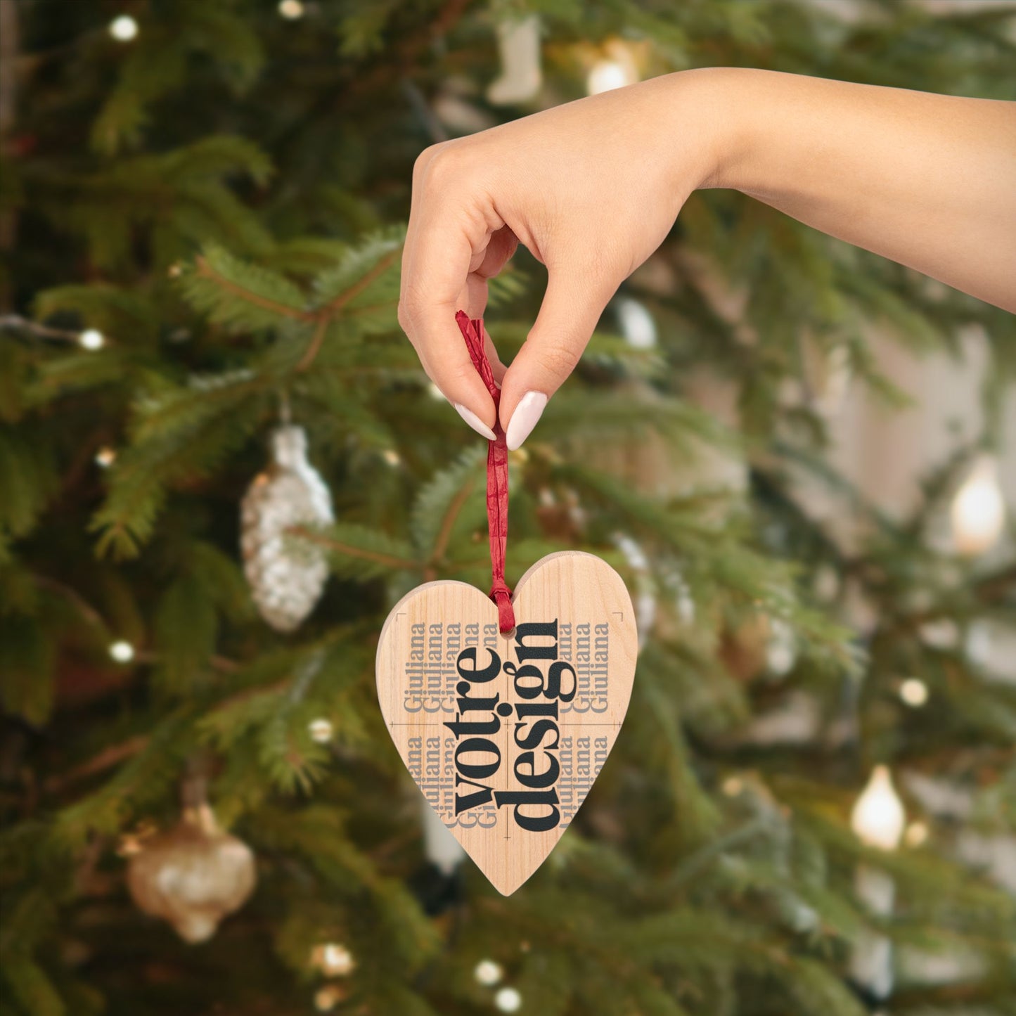 Décoration en Bois Personnalisée